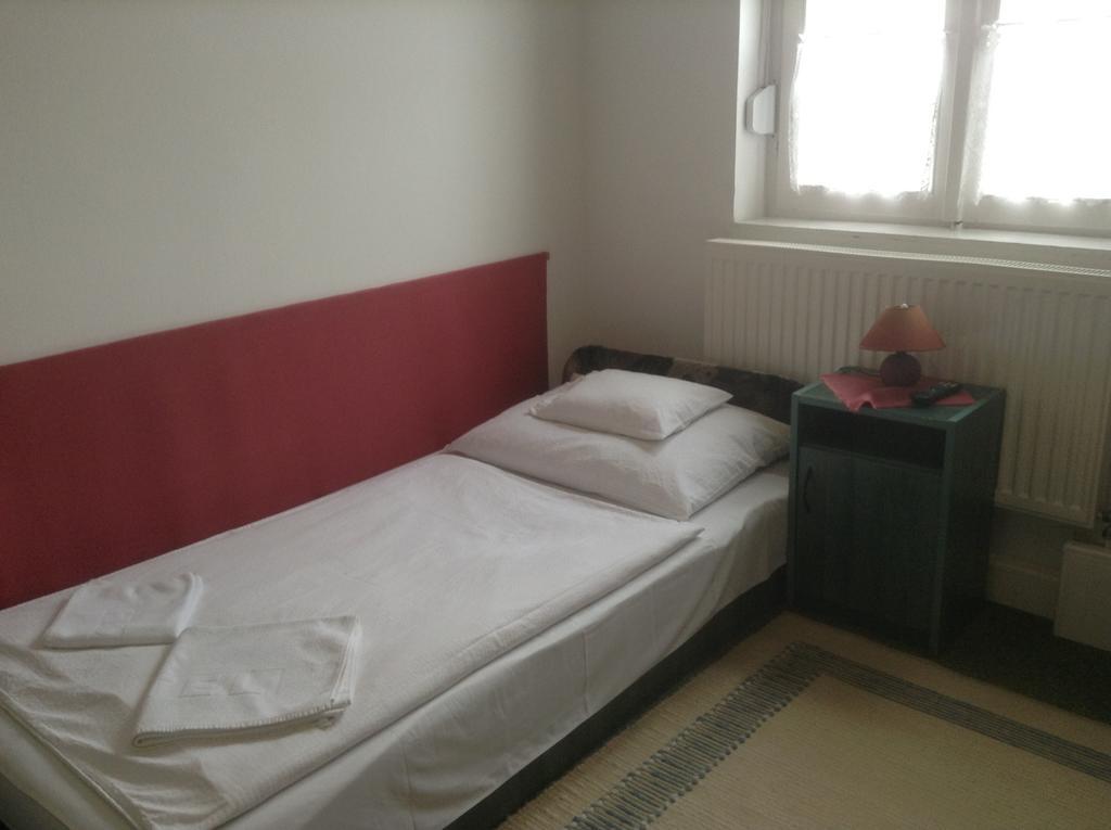 Sos Borhaz Panzio Hotell Mád Rum bild